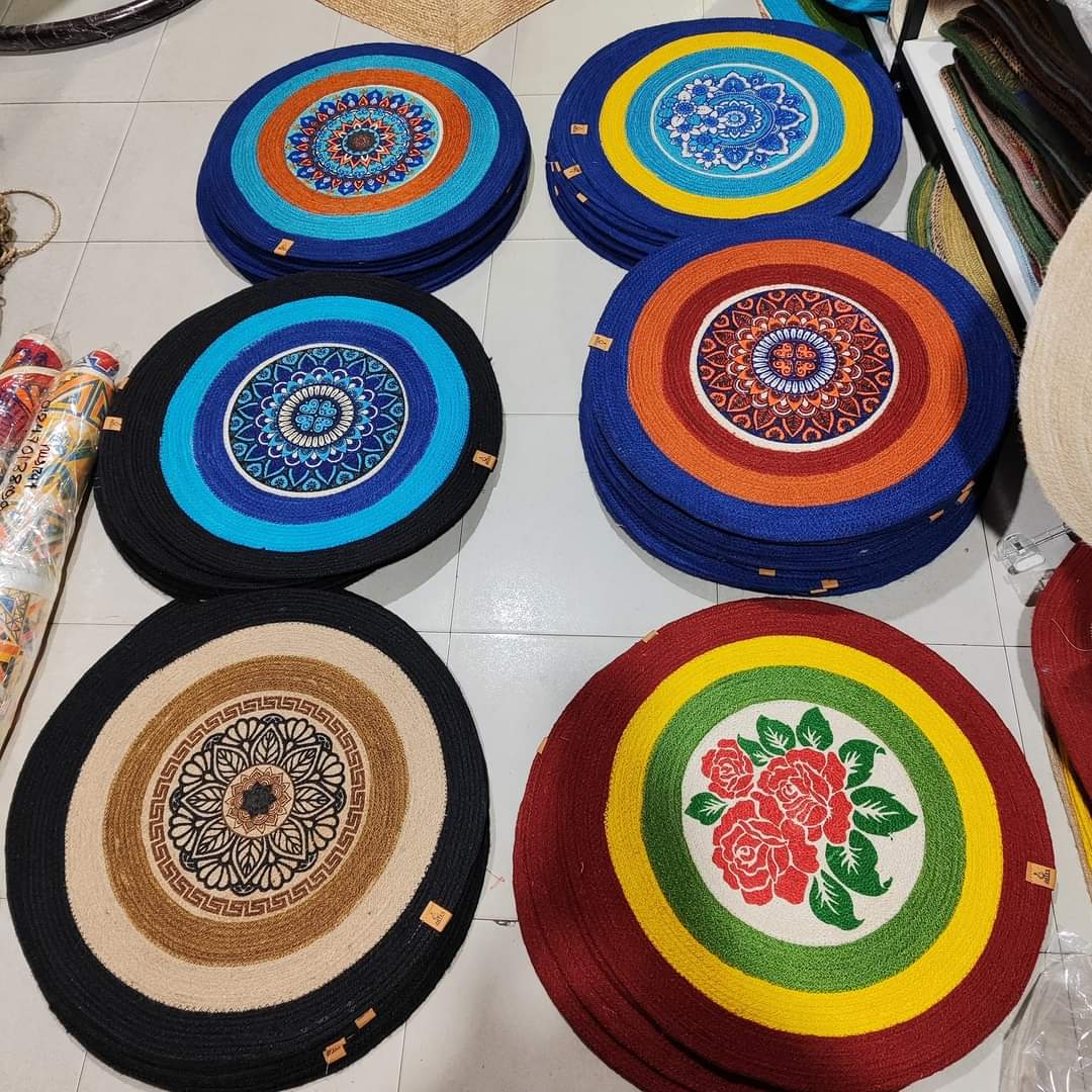 Round braided jute rugs